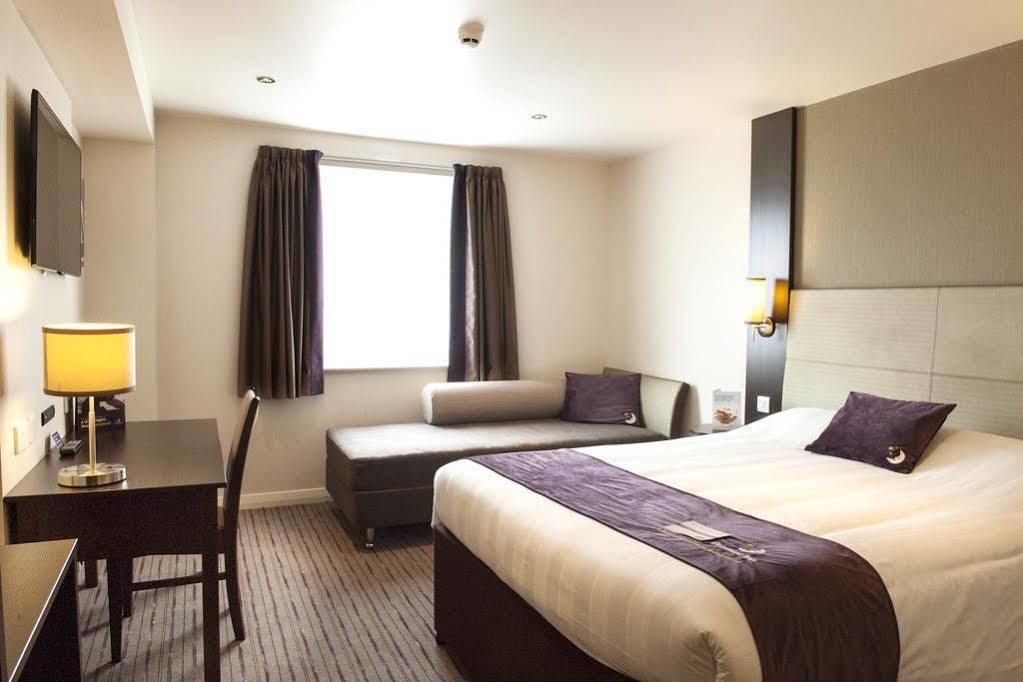 Premier Inn Hayle Extérieur photo
