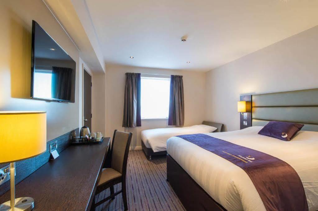 Premier Inn Hayle Extérieur photo